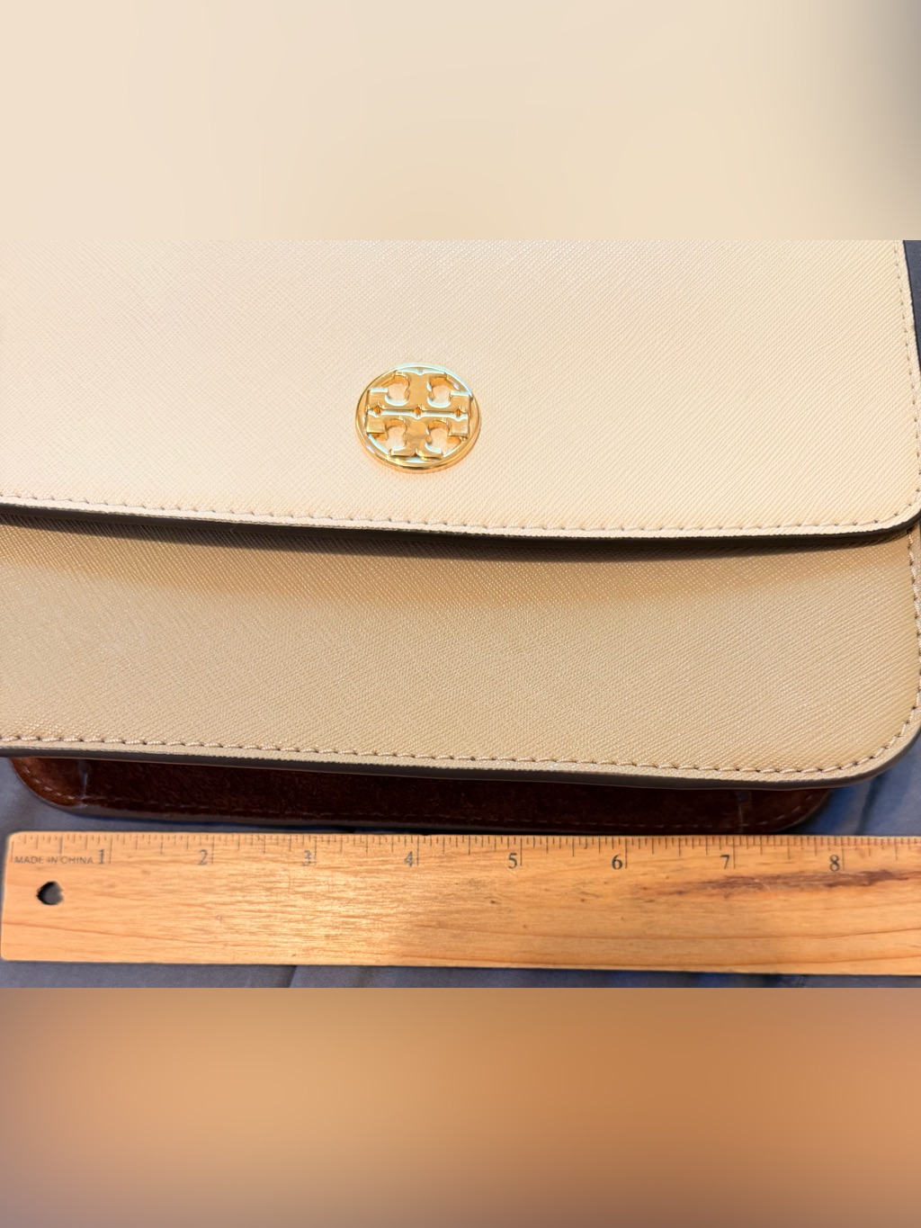 Tory Burch Cream Crossbody With Gold Chain Strap
